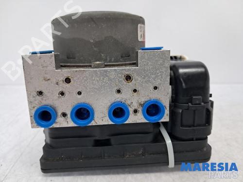 Used ABS pump PEUGEOT 208 I (CA_, CC_) 1.0 VTi (68 hp) 31417021