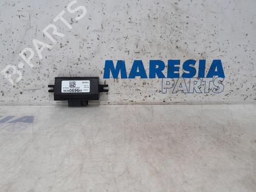 Módulo eletrónico DS DS 3 / DS 3 CROSSBACK (UR_, UC_, UJ_) 1.2 PureTech 130 (URHNSS) (131 hp) 31495156