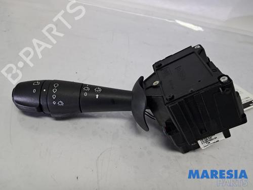 Used Steering column stalk RENAULT CLIO IV (BH_) 0.9 TCe 90 (BHNF, BHMA, BHMH, BHJK, BHJR) (90 hp) 31522376