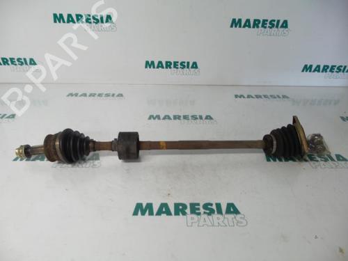 Used Right front driveshaft Right front driveshaft FIAT SEICENTO / 600 (187_) 1.1 (187AXB, 187AXB1A, 187AXC1A02) (54 hp) 31444998 31444998