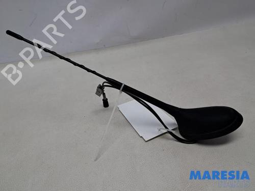 Antena/Base PEUGEOT 3008 I MPV (0U_) 1.6 THP (150 hp) 31816523