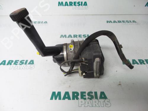 Used Steering pump PEUGEOT PARTNER Box Body/MPV 1.6 HDi (90 hp) 31482518