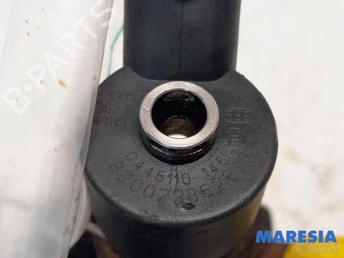 Used Injector RENAULT SCÉNIC II (JM0/1_) 1.9 dCi (JM14) (131 hp) 31507220