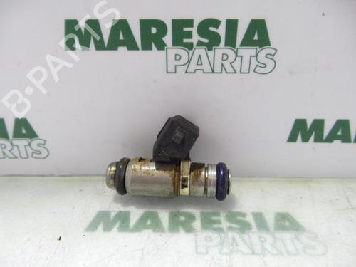 Spreder / Dyse FIAT STRADA Pickup (178_, 278_) 1.2 (60 hp) 31522207