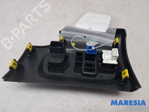 Switch CITROËN C3 III (SX) 1.2 VTi 82 | BP31523897I30