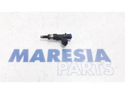 injector-renault-clio-iv-bh_-2012-2013-2014-2015-2016-2017-2018-2019-2020-2021-31494786 main image