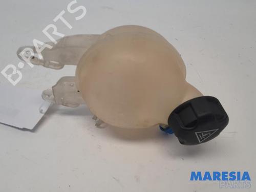 Ekpansionstank Ekpansionstank PEUGEOT 208 I (CA_, CC_) 1.2 VTI 82 (82 hp) 31402243 31402243
