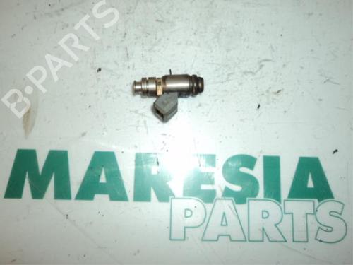 Used Injector RENAULT SCÉNIC I MPV (JA0/1_, FA0_) 1.6 BiFuel (JA04) (107 hp) 31439658