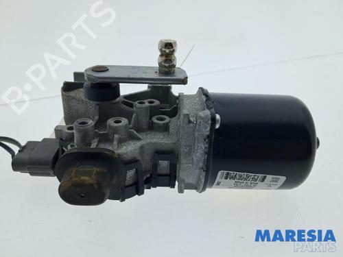 Used Front wiper motor Front wiper motor RENAULT MEGANE IV Hatchback (B9A/M/N_) 1.6 TCe 205 (B9MV) (205 hp) 36420596 36420596