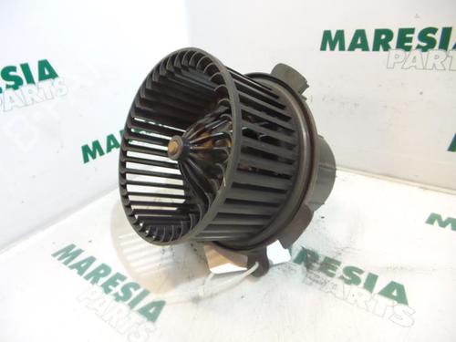 Heater blower motor PEUGEOT 307 SW (3H) 1.6 HDI 90 | BP31493542M62