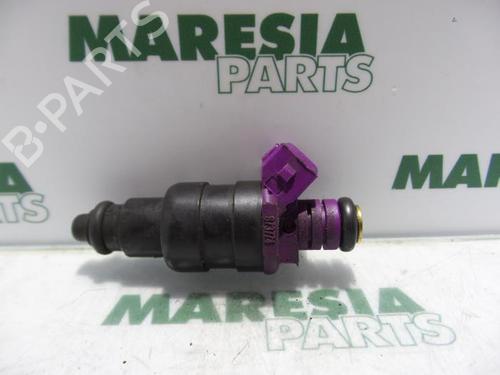 Used Injector RENAULT TWINGO I (C06_) 1.2 (C066, C068) (58 hp) 31532228