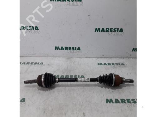 Used Left front driveshaft PEUGEOT 208 I (CA_, CC_) 1.4 HDi (68 hp) 31535698