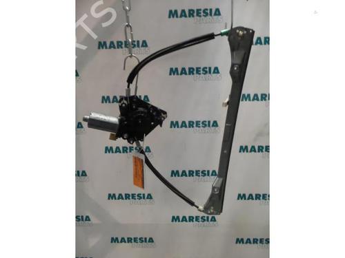 Used Front left window mechanism Front left window mechanism RENAULT CLIO II (BB_, CB_) 1.4 (B/CB0C, B/CB0S) (75 hp) 31519354 31519354