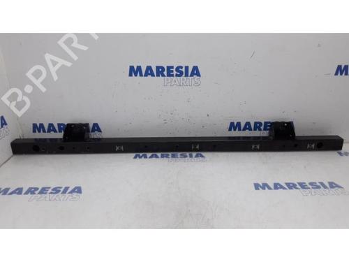 Used Crossmember FIAT DOBLO Cargo (263_) 1.3 D Multijet (90 hp) 31521388