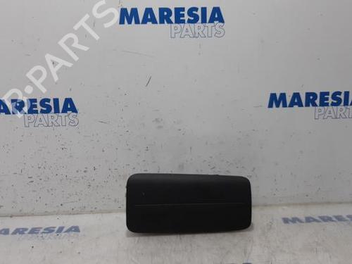 Used Passenger airbag FIAT PANDA (169_) 1.2 (169AXF2A, 169AXF1A) (69 hp) 31513884