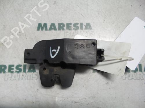 electronic-module-peugeot-206-sw-2ek-2002-31531300 main image