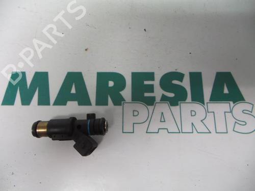Used Injector PEUGEOT 206 Hatchback (2A/C) 1.4 i (75 hp) 31520822
