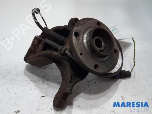 Used Right front steering knuckle PEUGEOT 207 SW (WK_) 1.4 16V (95 hp) 31495773