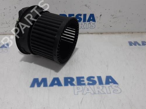 Used Heater blower motor PEUGEOT 308 I (4A_, 4C_) 1.6 THP 16V (156 hp) 31518453