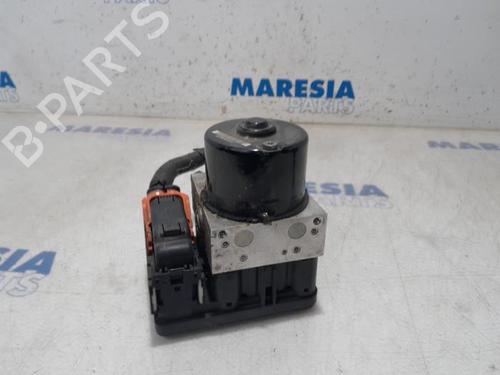 Used ABS pump PEUGEOT 4007 (VU_, VV_) 2.4 16V (170 hp) 31430851