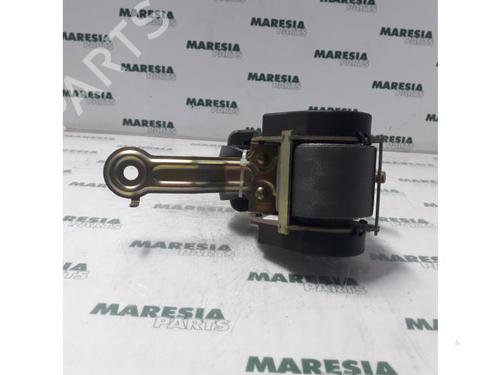 Used Front left seatbelt RENAULT SAFRANE II (B54_) 2.0 16V (B54L) (136 hp) 31419647