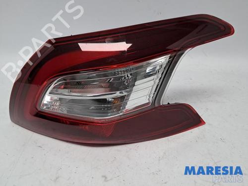 Used Right taillight Right taillight PEUGEOT 308 II (LB_, LP_, LW_, LH_, L3_) 1.2 THP 130 (131 hp) 31398500 31398500