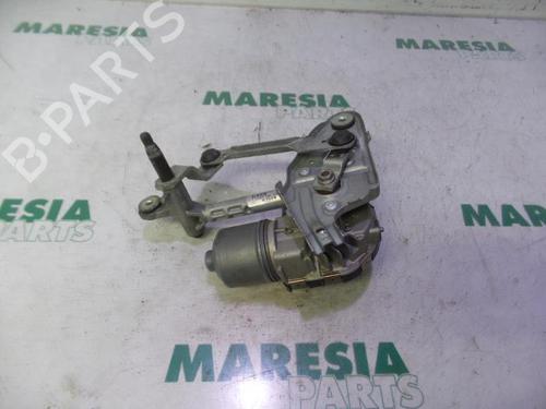 Used Front wiper motor PEUGEOT 5008 (0U_, 0E_) 2.0 HDi 150 / BlueHDi 150 (150 hp) 31420592