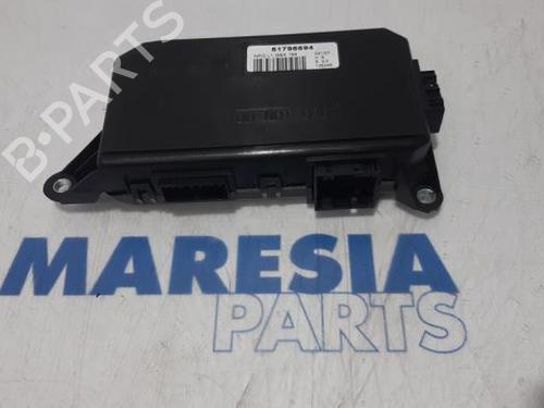 Used Control unit FIAT CROMA (194_) 2.2 16V (147 hp) 31512854