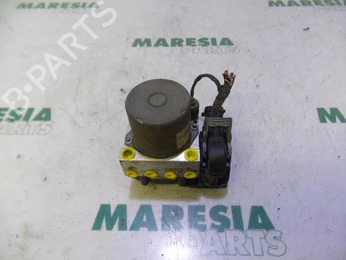 Used ABS pump PEUGEOT BOXER Bus 2.2 HDi 120 (120 hp) 31446688