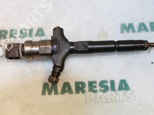 Used Injector RENAULT VEL SATIS (BJ0_) 3.0 dCi (BJ0J, BJ0N) (177 hp) 31472008