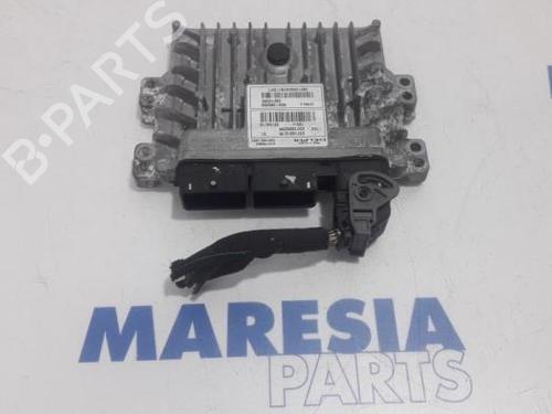 Used Engine control unit (ECU) RENAULT MEGANE III Grandtour (KZ0/1) 1.5 dCi (KZ0C, KZ1A) (90 hp) 31460473