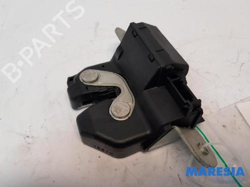 Used Electronic module FIAT 500 (312_) 1.2 (312AXA1A) (69 hp) 31424616