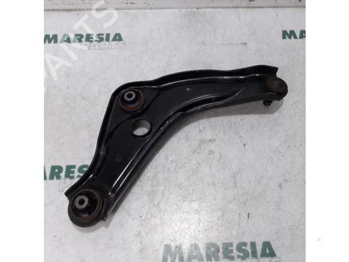 Left front suspension arm RENAULT KADJAR (HA_, HL_) 1.2 TCe 130 (HLMR) | BP31470201M12