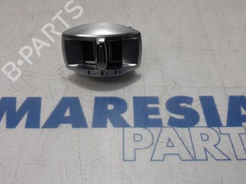 Comutador ALFA ROMEO MITO (955_) 1.4 TJet (955AXG1A) (120 hp) 31501647