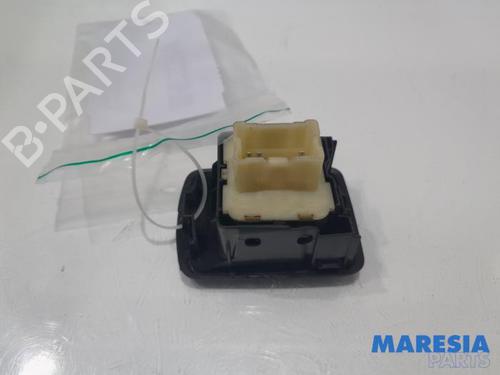 Switch RENAULT TRAFIC III Van (FG_) 1.6 dCi 95 (FGMJ, FGMR) | BP31494694I30