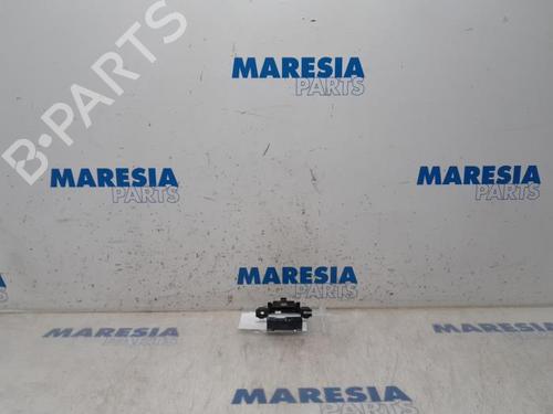 Mando CITROËN C4 Picasso II 1.6 HDi / BlueHDi 115 (115 hp) 31456759