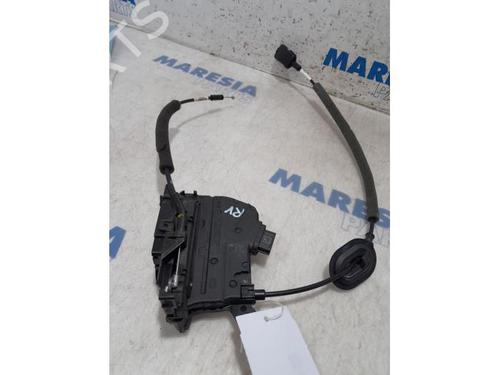 electronic-module-renault-captur-i-j5_-h5_-2013-31531565 main image