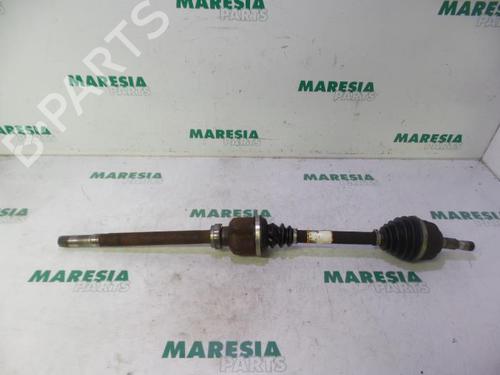Used Right front driveshaft PEUGEOT 5008 (0U_, 0E_) 2.0 HDi 150 / BlueHDi 150 (150 hp) 31496759