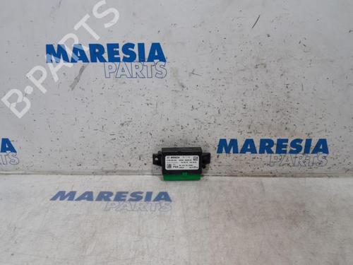 Used Electronic module CITROËN C4 Grand Picasso II (DA_, DE_) 1.6 BlueHDi 120 (120 hp) 31438587