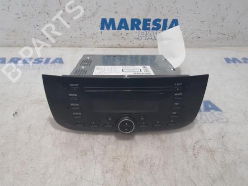 Bilradio FIAT PUNTO EVO (199_) 1.4 (199AXB1A) (77 hp) 31501720