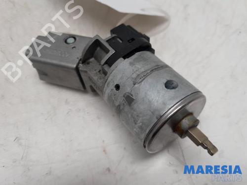 Used Ignition barrel PEUGEOT 207 CC (WD_) 1.6 16V (120 hp) 31472881