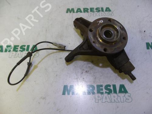 Used Right front steering knuckle CITROËN C4 Grand Picasso I (UA_) 1.8 i 16V (125 hp) 31392383