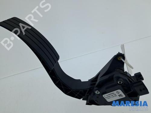 Used Pedal Pedal RENAULT CLIO IV (BH_) 0.9 TCe 90 (BHNF, BHMA, BHMH, BHJK, BHJR) (90 hp) 40510330 40510330