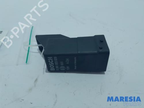 Used Electronic sensor FIAT DUCATO Van (250_) 100 Multijet 2,2 D (100 hp) 31474070