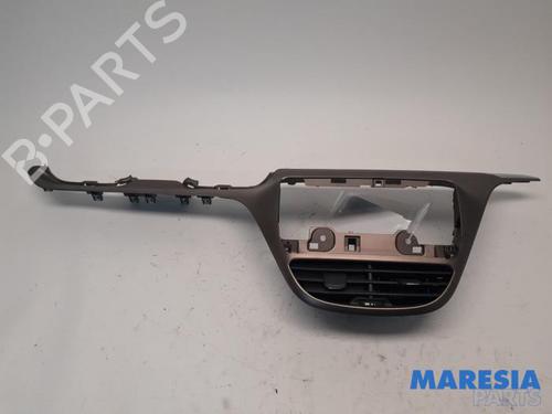 Used Air vent PEUGEOT 2008 I (CU_) 1.2 VTi (82 hp) 31431362