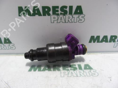 Used Injector RENAULT TWINGO I (C06_) 1.2 (C066, C068) (58 hp) 31384925