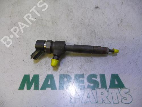 Used Injector FIAT PUNTO (188_) 1.9 JTD 80 (188.237, .257, .337, .357) (80 hp) 31477971