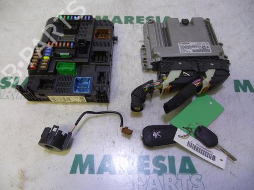 Used Engine control unit (ECU) PEUGEOT 308 SW II (LC_, LJ_, LR_, LX_, L4_) 1.6 BlueHDi 120 (120 hp) 31474980