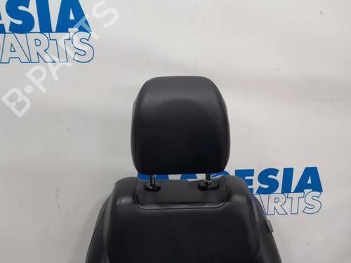 Left front seat PEUGEOT 5008 (0U_, 0E_) 1.6 HDi | BP31445621C15