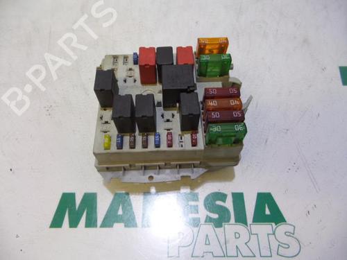 Used Fuse box ALFA ROMEO GT (937_) 2.0 JTS (937CXH1A, 937CXH11) (165 hp) 31447337
